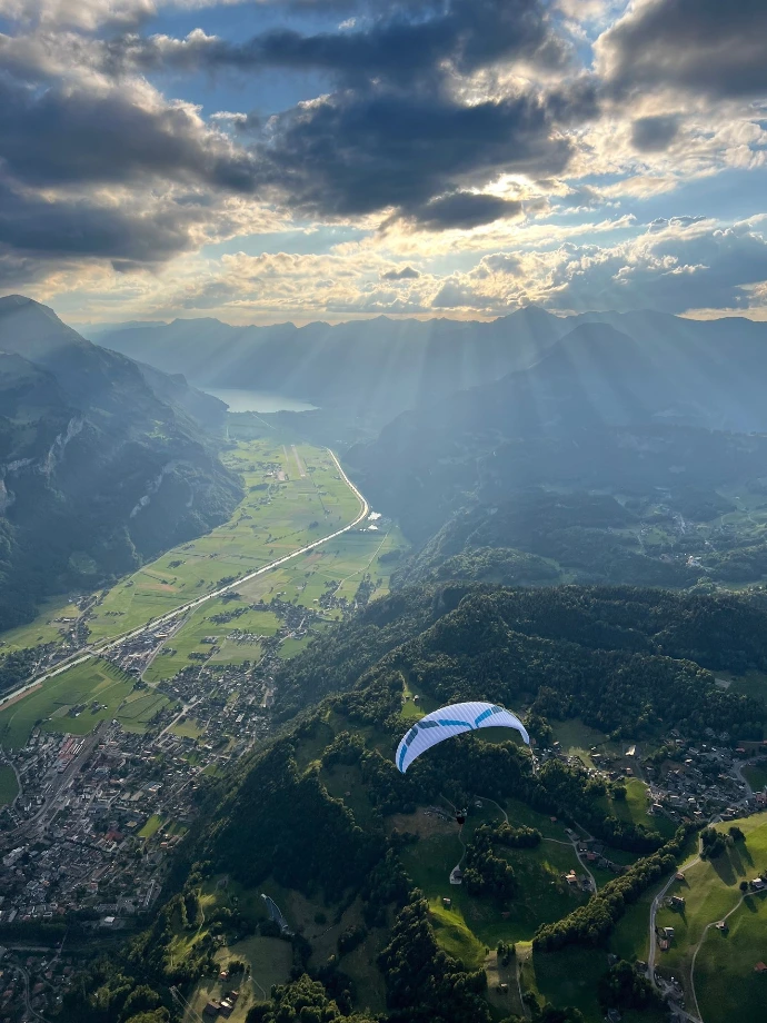 Flug über Meiringen